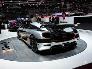 Koenigsegg Koenigsegg One:12014 basic model